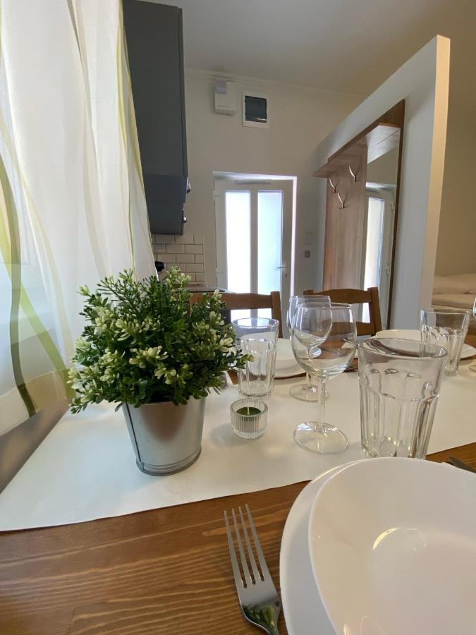 Karinthy Haz Guest House Siofok Ngoại thất bức ảnh