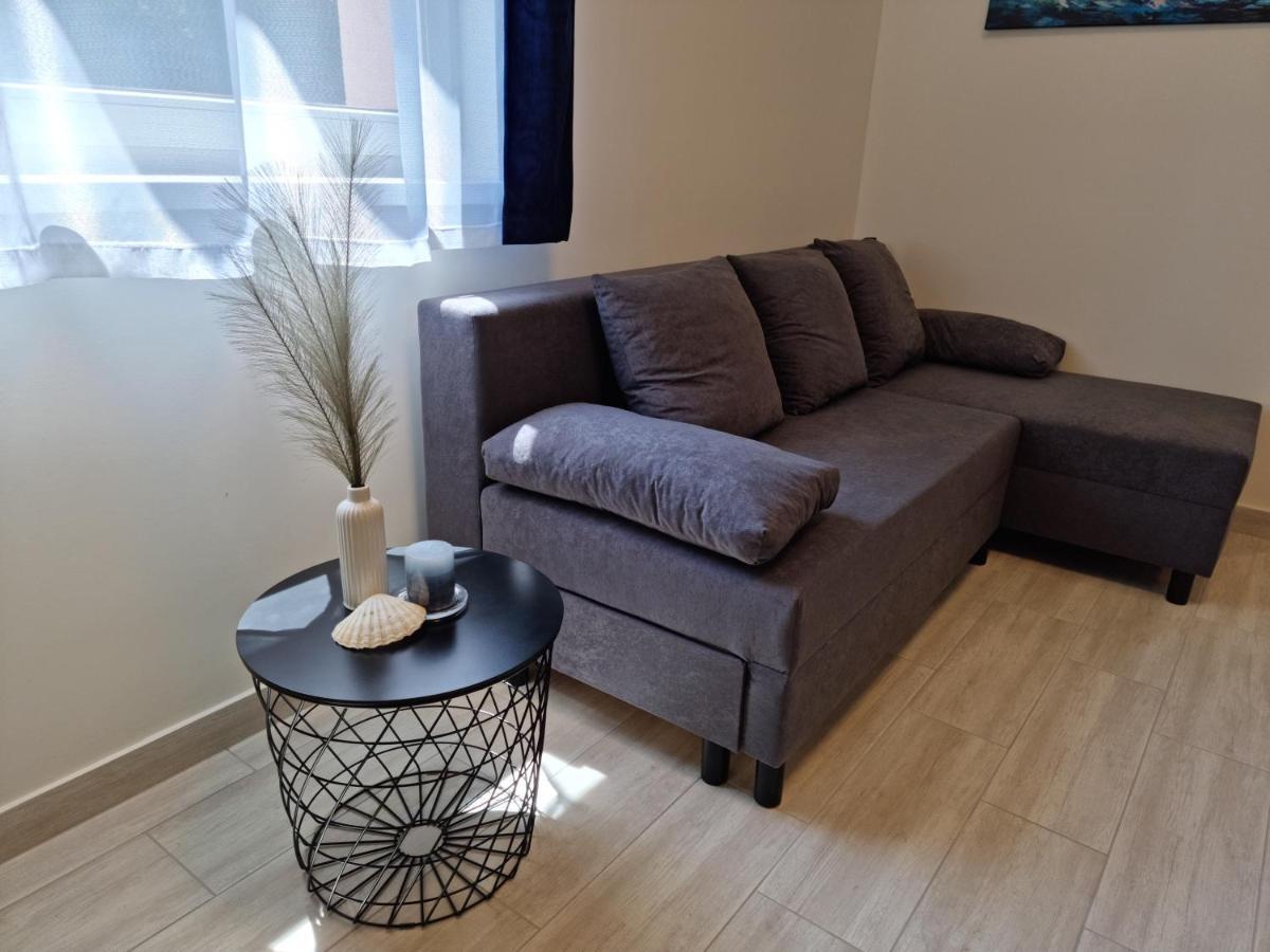 Karinthy Haz Guest House Siofok Ngoại thất bức ảnh